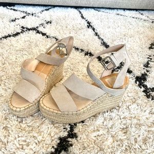 Cream Wedges